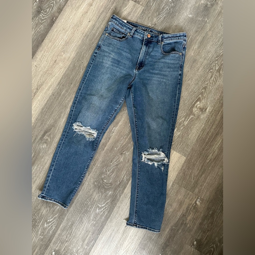 American Eagle Outfitters Ripped Blue Jeans